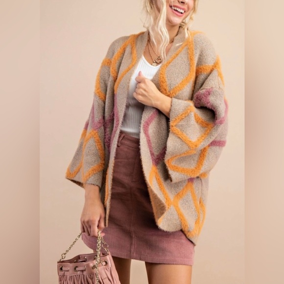 KORI Diamond Pattern Plush Coatigan Sweater - Picture 3 of 10